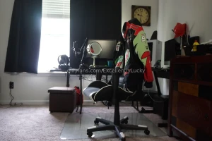 Email me at excellentlylucky gmail com if you want my jacket i need