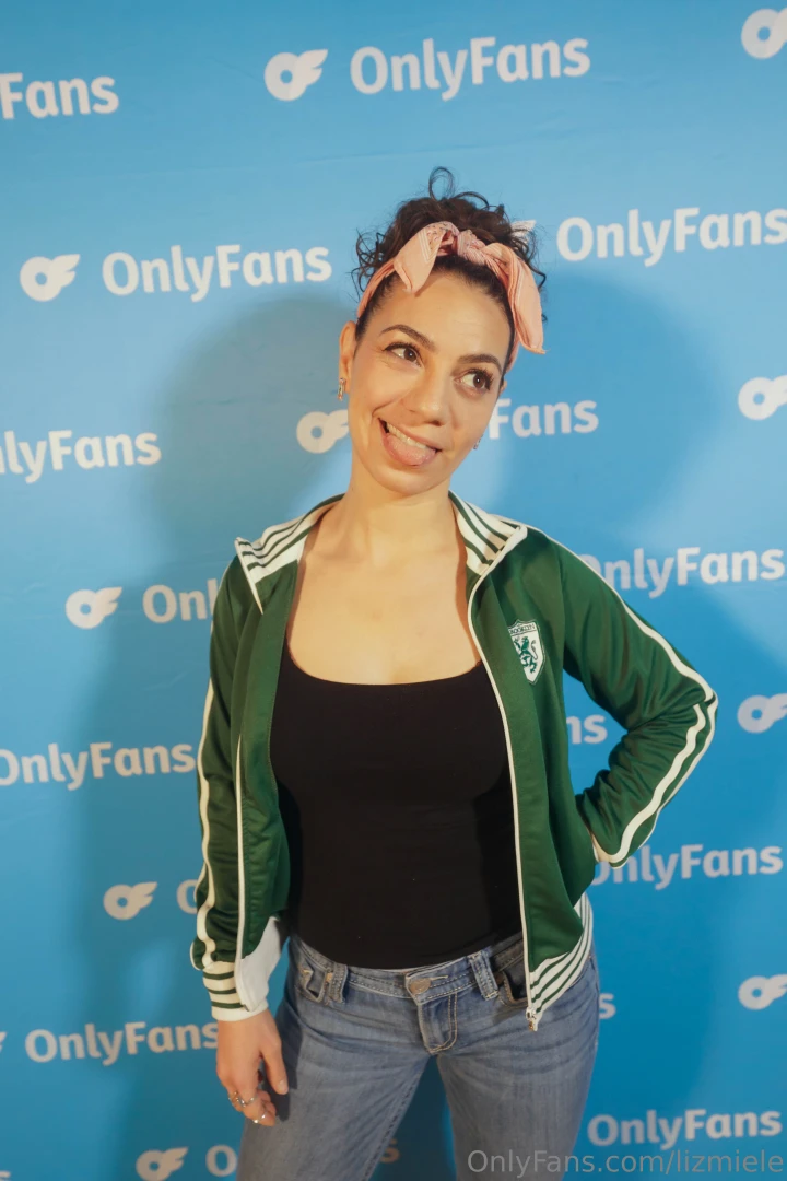 Here are some pics from the only fans stand up taping my episode will part 5 