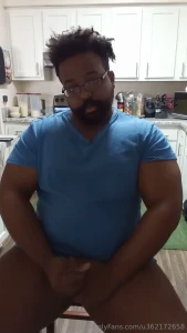 Talk to me while i stroke myself