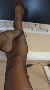 Wenn das raus kommt wie ich hier am schreibtisch sitze