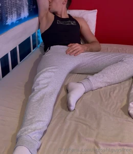 Headshot and playing with my cum part 2