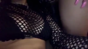 Who wants more or me and clout coca na part 2