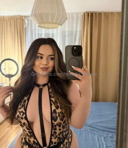 I place ce vezi asta e doar teaser restul e acolo unde b rba ii aleg s