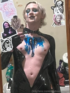 I have a new photoshoot coming soon but i just finished a fun artsy part 2