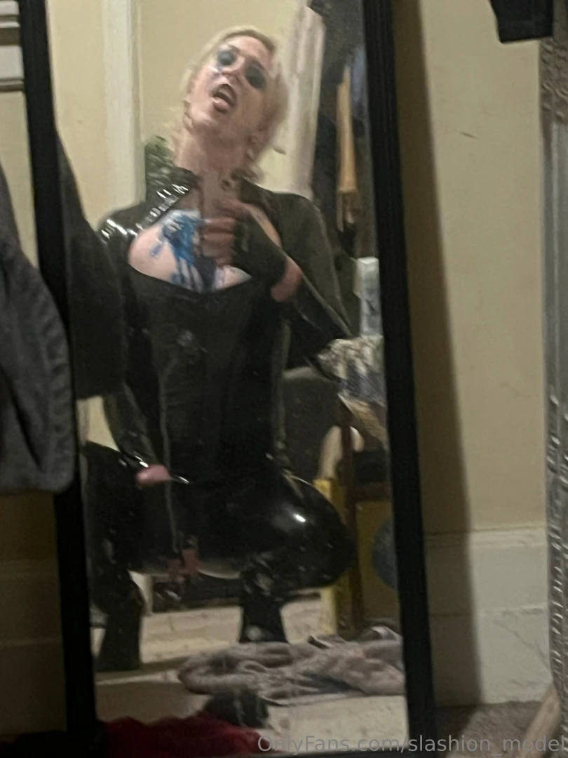 I have a new photoshoot coming soon but i just finished a fun artsy part 5 