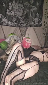 I need cock so fucking bad