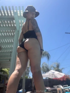 It was never this fat in porn part 1