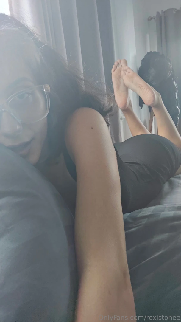 Legs up lips pouty and just enough mischief in my smile cute from this 