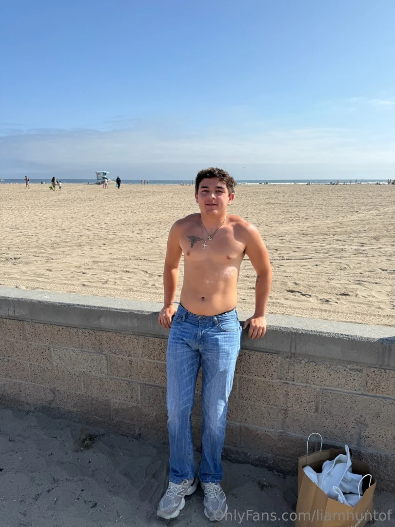 Where would you kiss me the most dm and tell me 