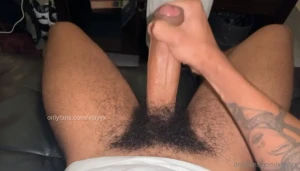 I got horny staying over my friends house i had to bust a quick nut