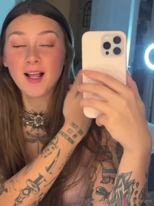 So thankful for you double tap for this anal fingering slut show w my