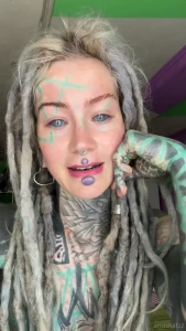 Please vote when i should be the next time live