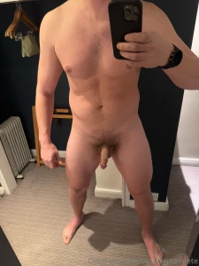 Love showing off in hotel mirrors in london who s around