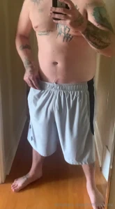 Pit your mouth around it