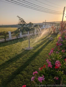 Enjoy life everywhere with your friends mimifaith part 6