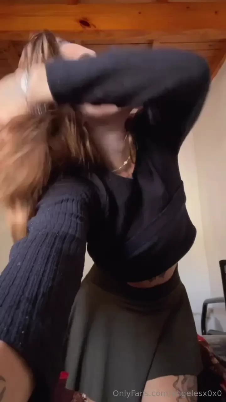 Don t break eye contact i wanna see exactly what it does to you 