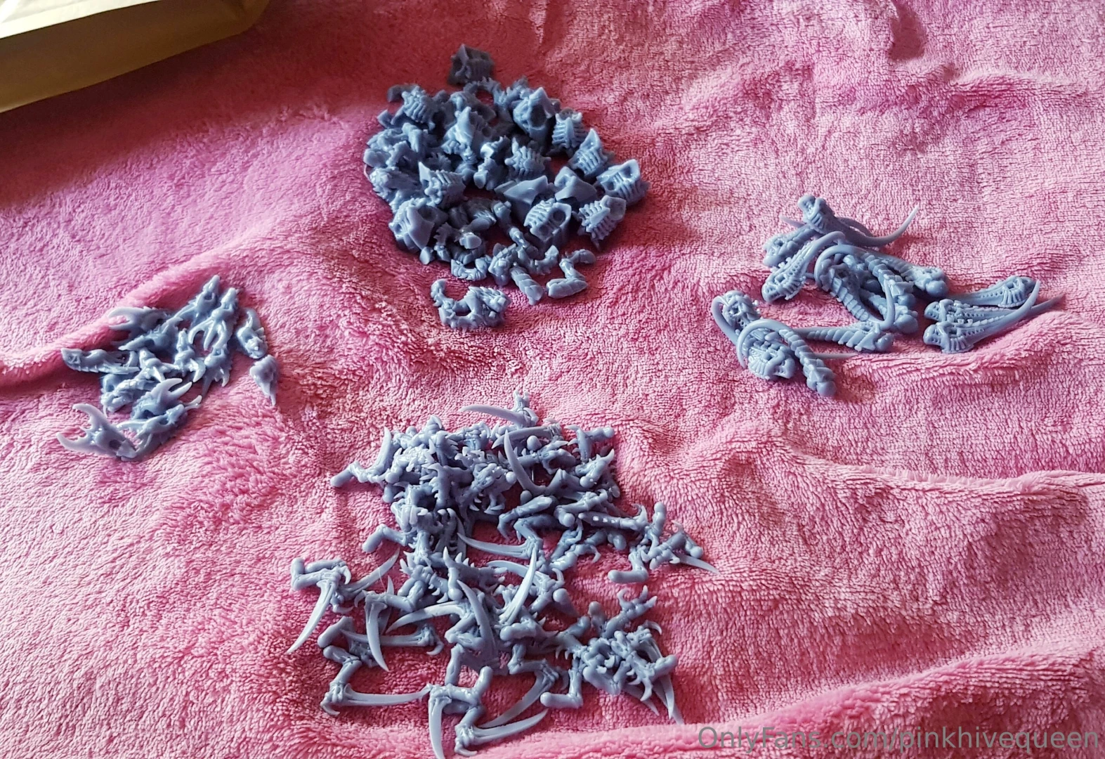 Tyranid warrior horde detachment is the way to go 