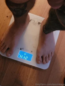 Lol old weigh in photos i am now so much fucking heavier lol part 5