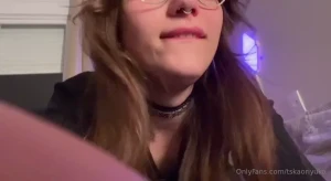 I love it when my friend comes to my house and fucks me hard my