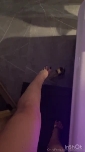 Jacuzzi with my friends alex-v small-feet these are random names