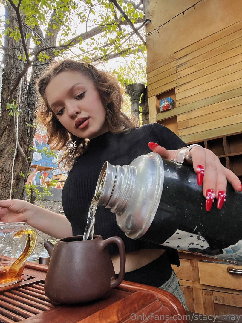 How i became a tea master one evening i stumbled into a tiny tea 