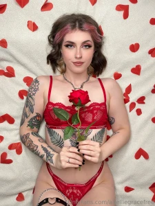 Be my valentine photoshoot in this set ass amp tits