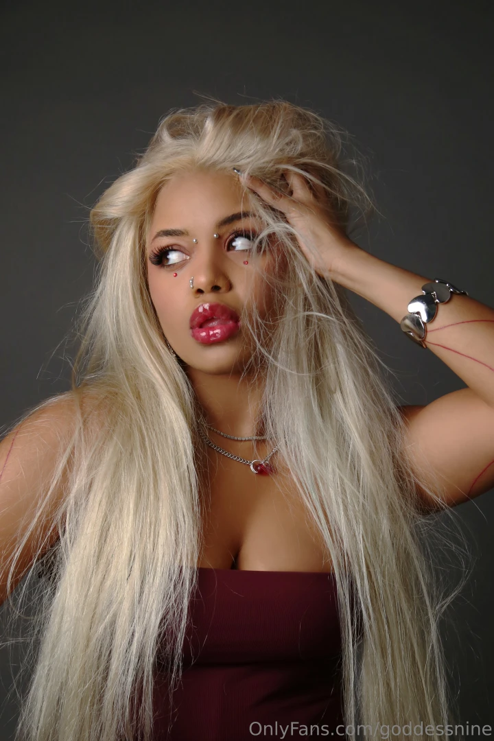 Unlock your exclusive access treat yourself to a taste of my exclusive 