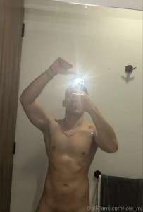 Me bajas un ratico estoy que exploto feliz fin de semana