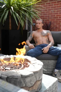 Hotting up my content lots of collabs coming in