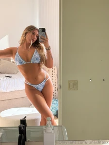 I m in a better mood with a tan