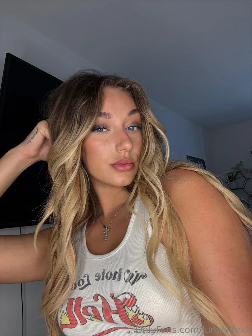 Do you miss me when i m not on your feed 