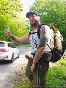 Hitchhiker tip show you best smile