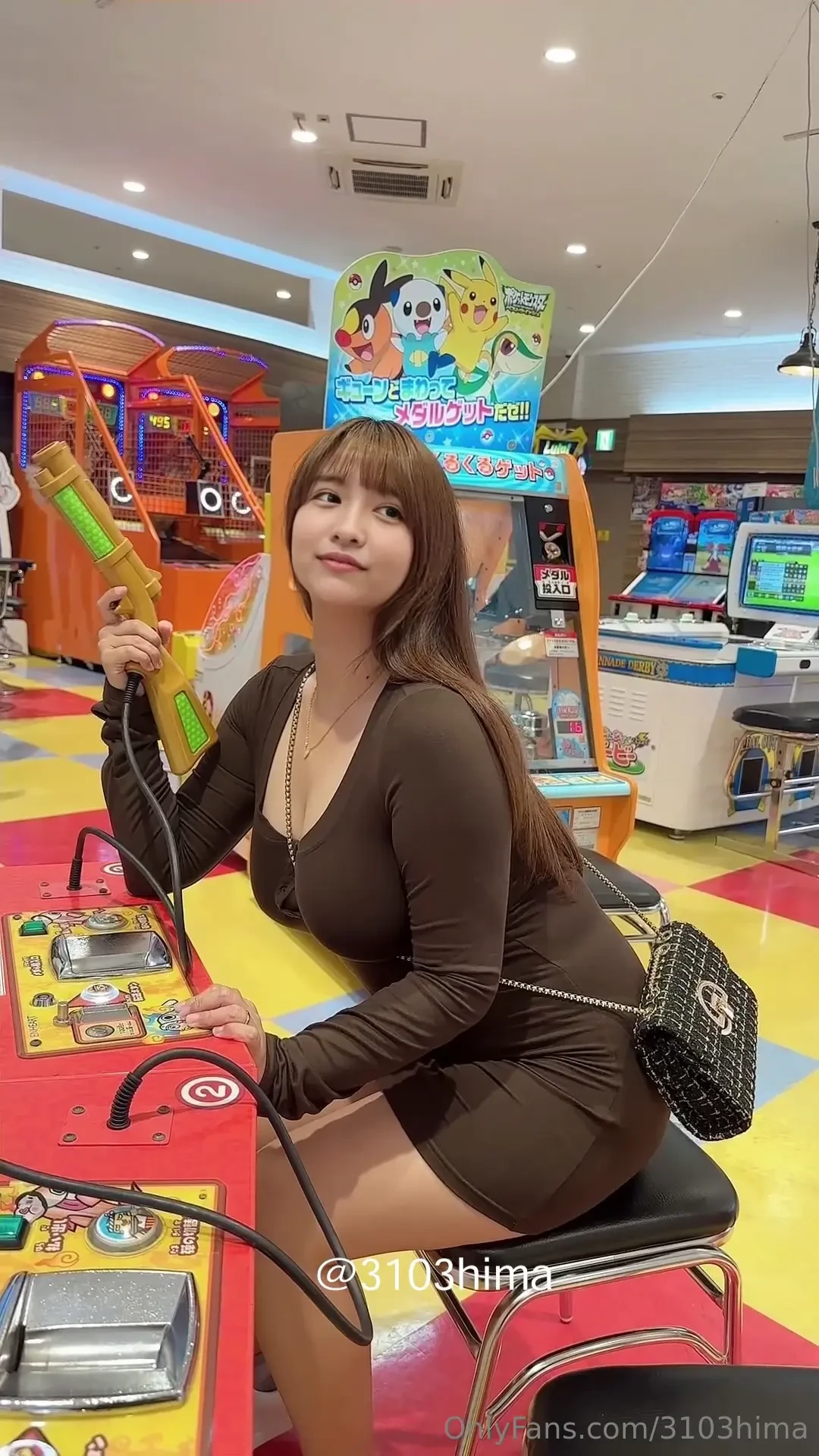 Wanna come play with me i promise i ll be a good girl or maybe not 