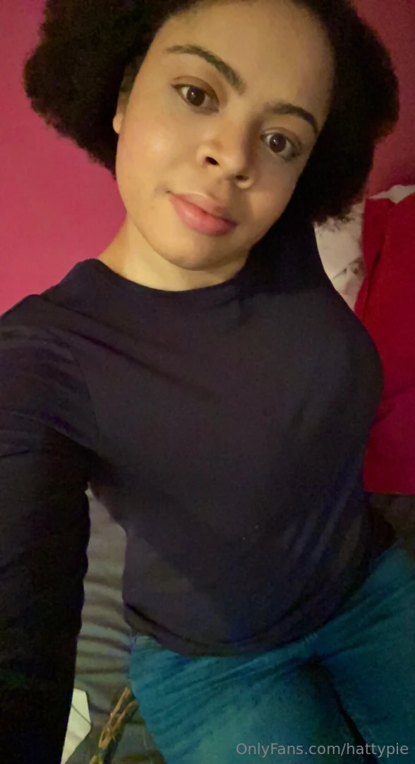 I may look sweet and innocent but i d jerk that cock in a heartbeat part 33 