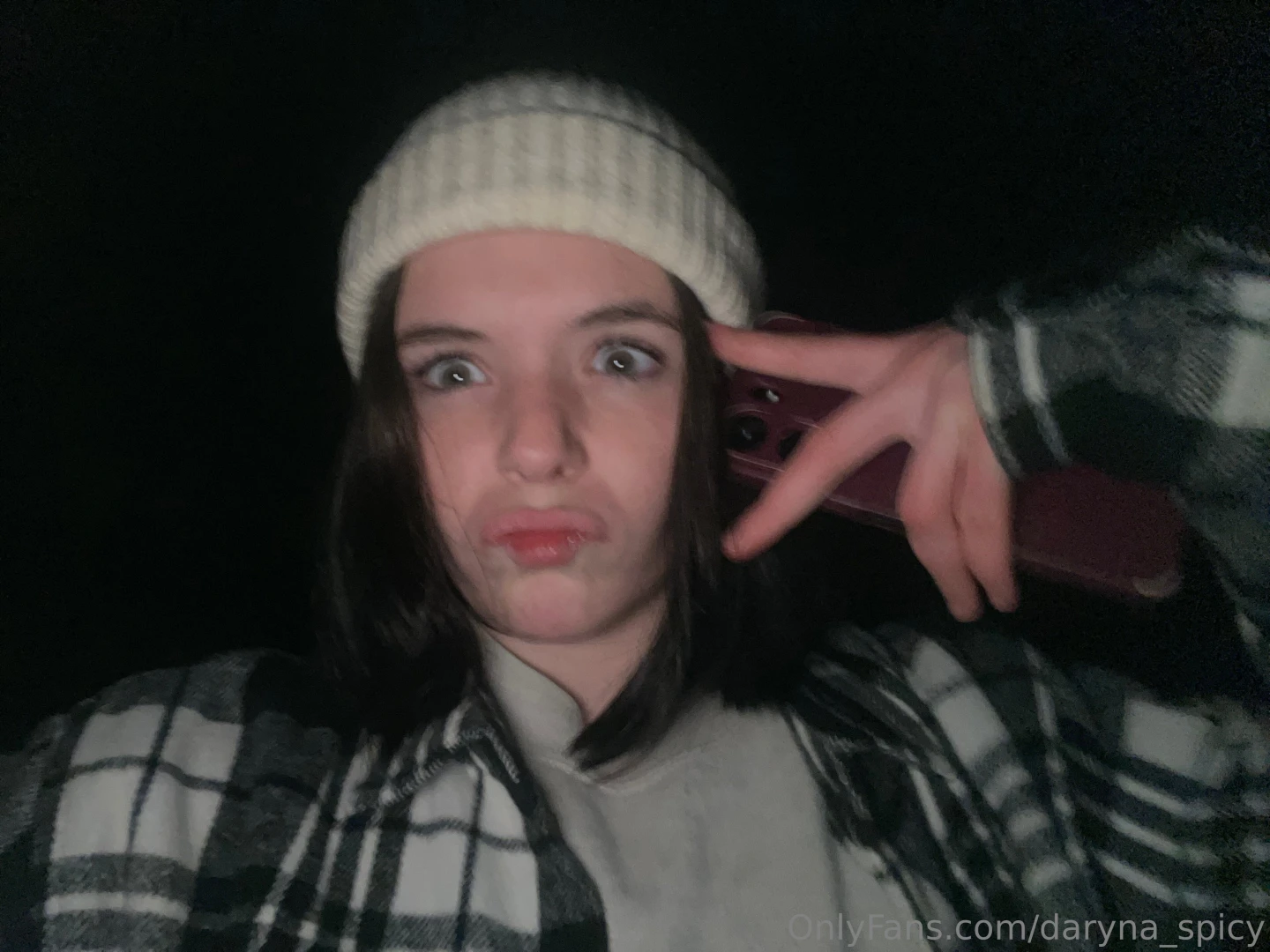 Follow me can i have rave on ur cock 