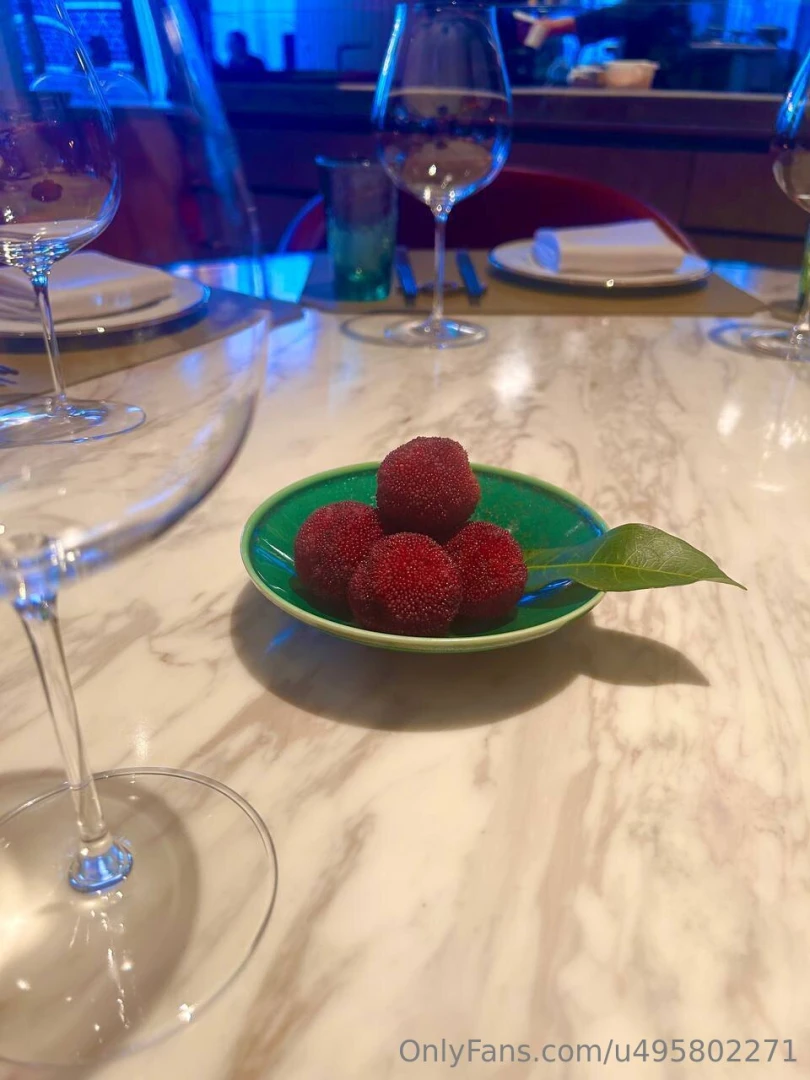 Will i be your dessert 