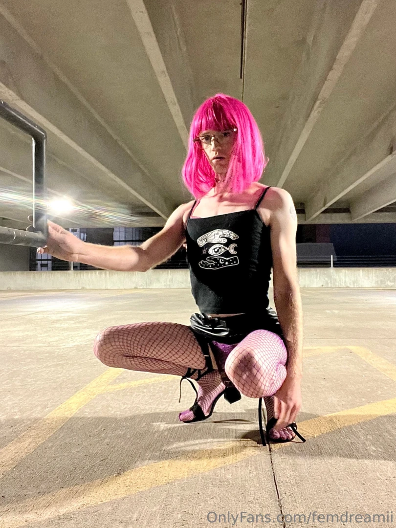 Parking garage thirst trap part 1 