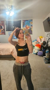 Doing my usual check in i m still alive wanted to show y all the new