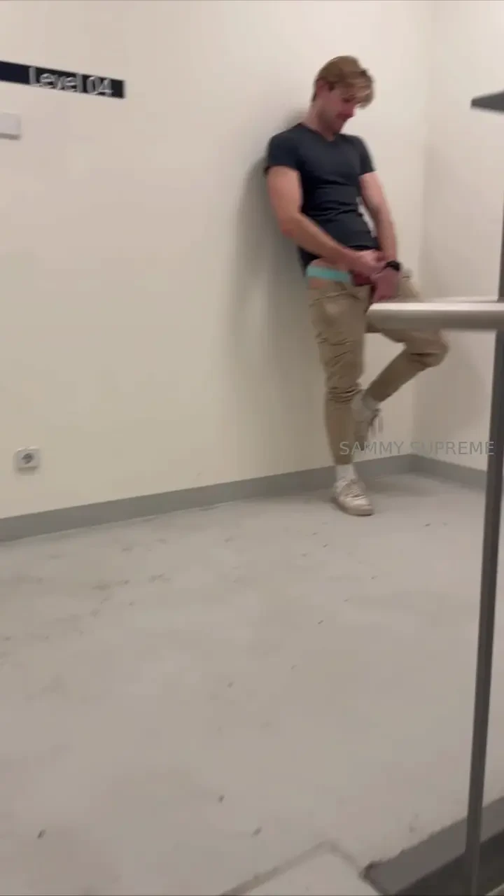 Tell me what would you do in the stairwell with me 