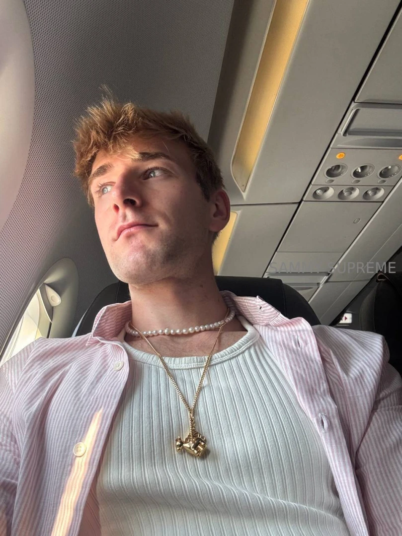 Would you suck me off on a plane 