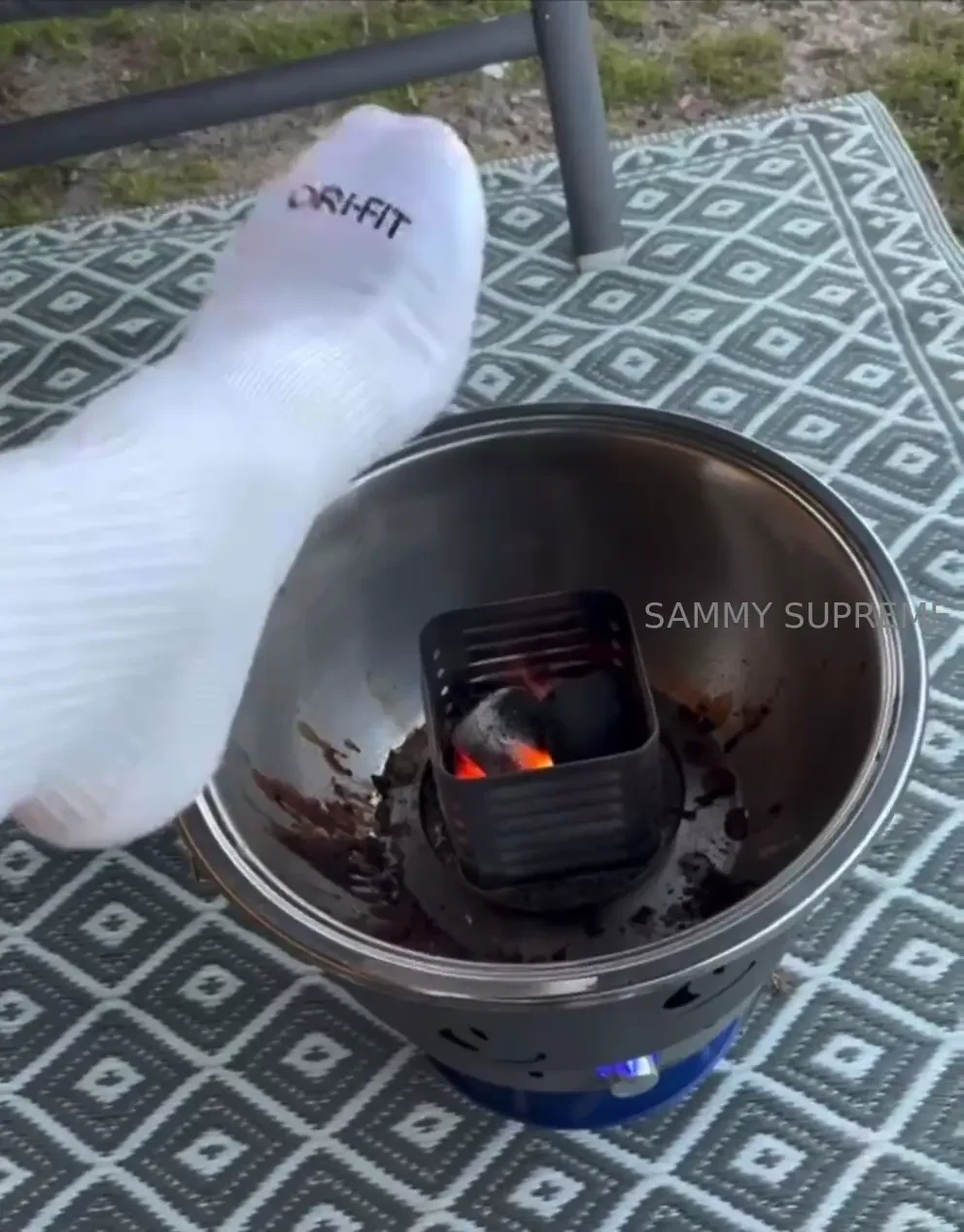 For feet lovers socks lovers and sneaker lovers you gotta check out 