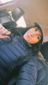 Just to lyk i m not wearing anything under this jacket