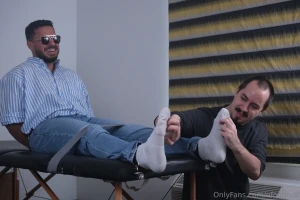 Seagerofficial tickling gallery part 27