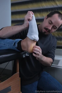 Seagerofficial tickling gallery part 2