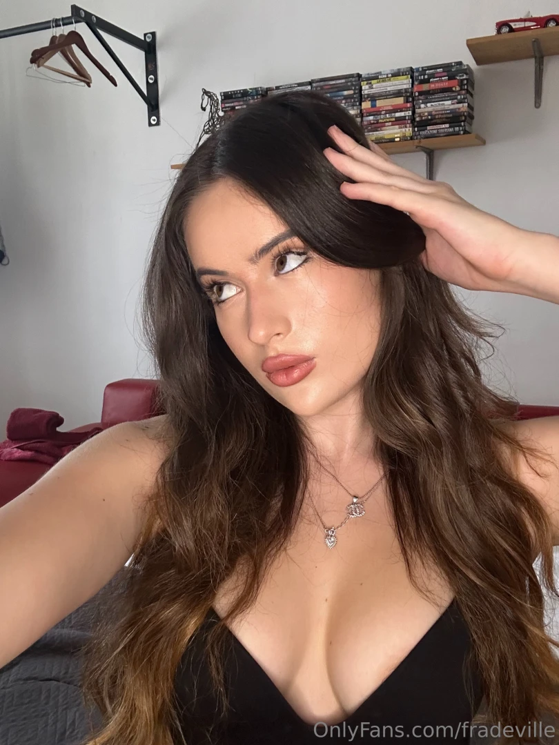 Quando non ti vedo scrivermi in privato 