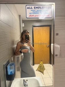 Dress to impress part 21