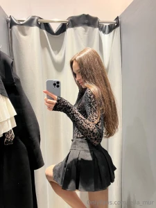 I believe that a photo in a fitting room with a great angle and a part 1