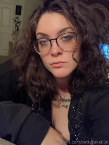 Gave myself a haircut and a manicure part 1