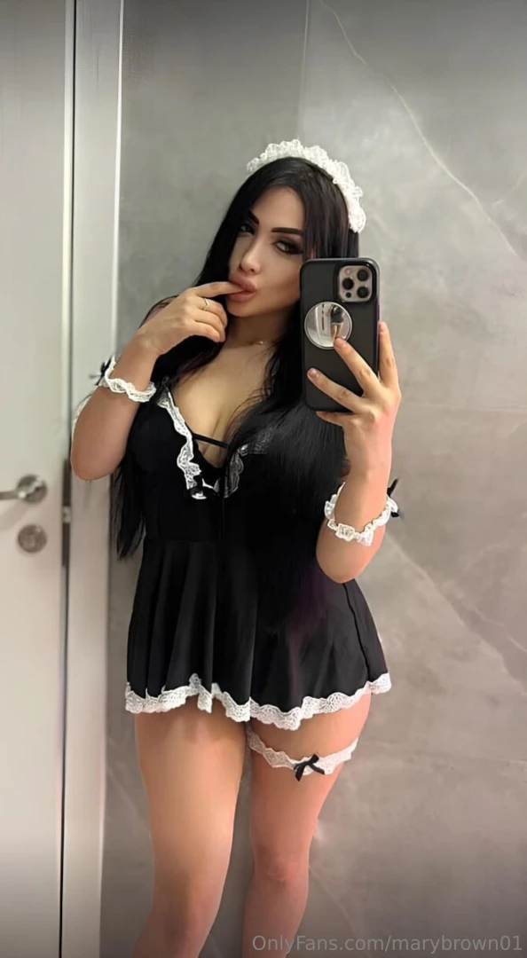 Free free free hello i m yasmhi and i m very hot right now my tender part 9 