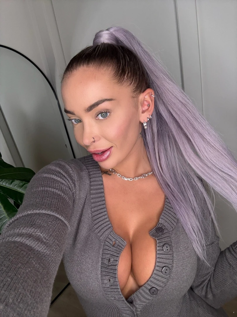 Warning things are about to get a little naughty 